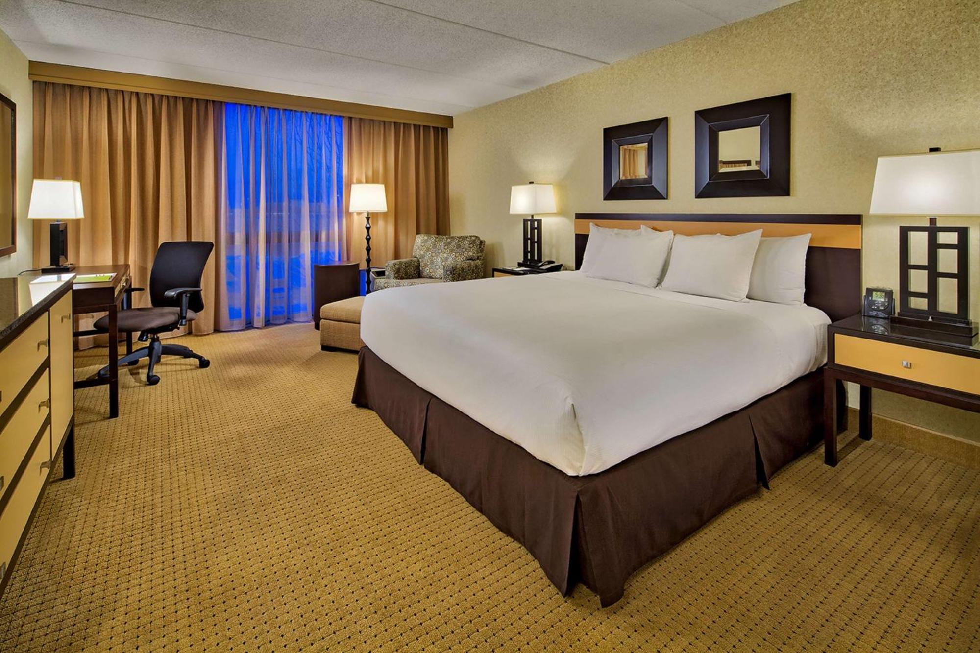 Hotel Doubletree By Hilton Chicago - Arlington Heights Exterior foto