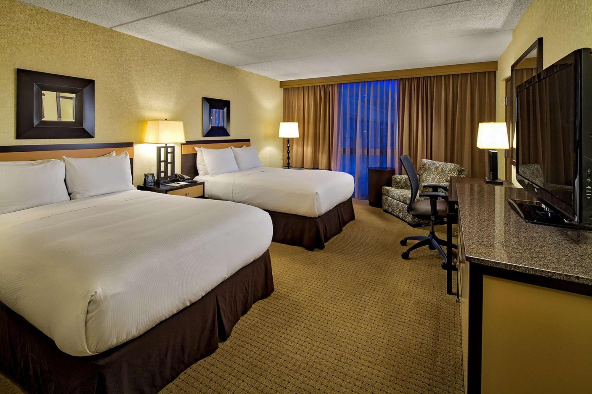 Hotel Doubletree By Hilton Chicago - Arlington Heights Exterior foto