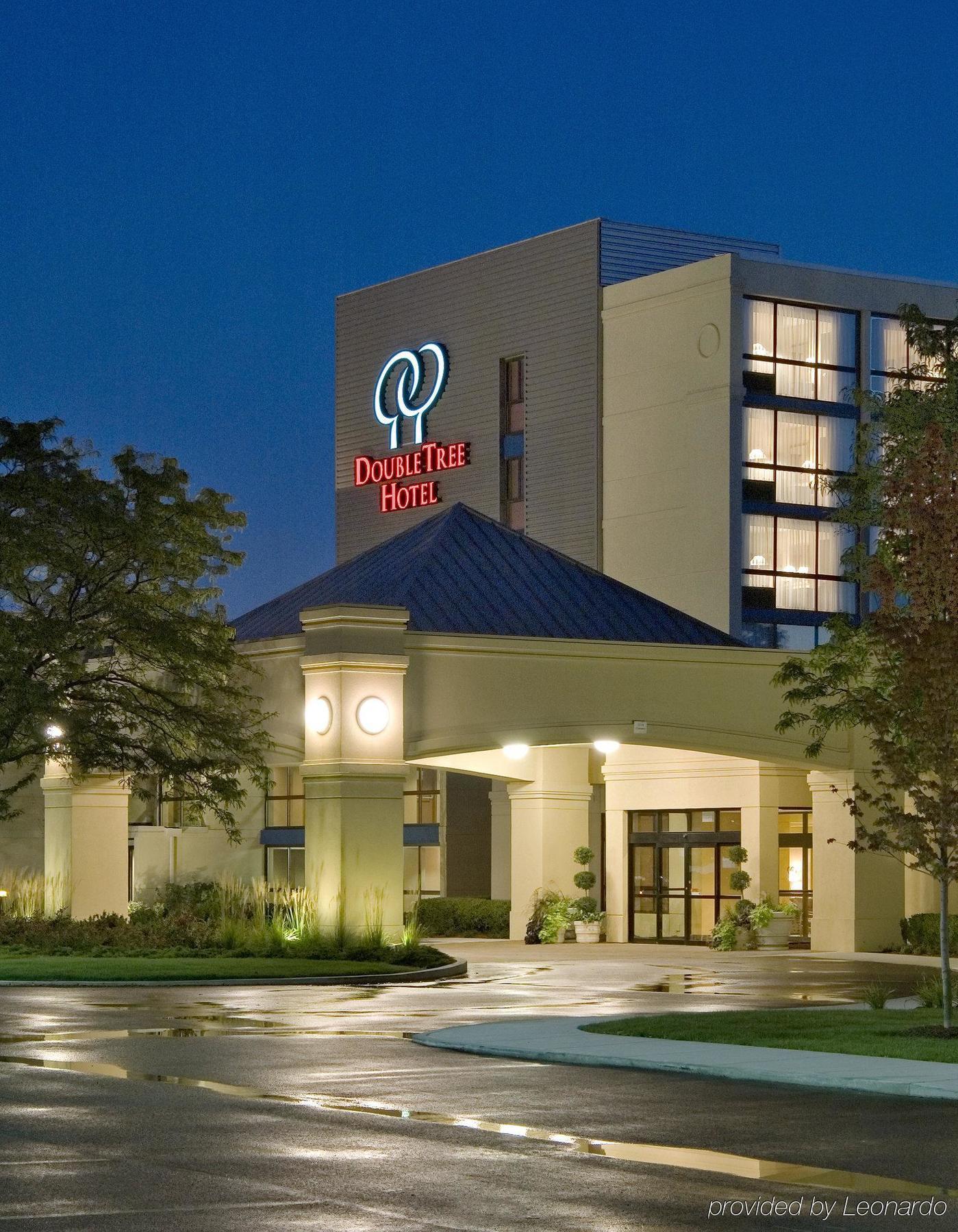 Hotel Doubletree By Hilton Chicago - Arlington Heights Exterior foto
