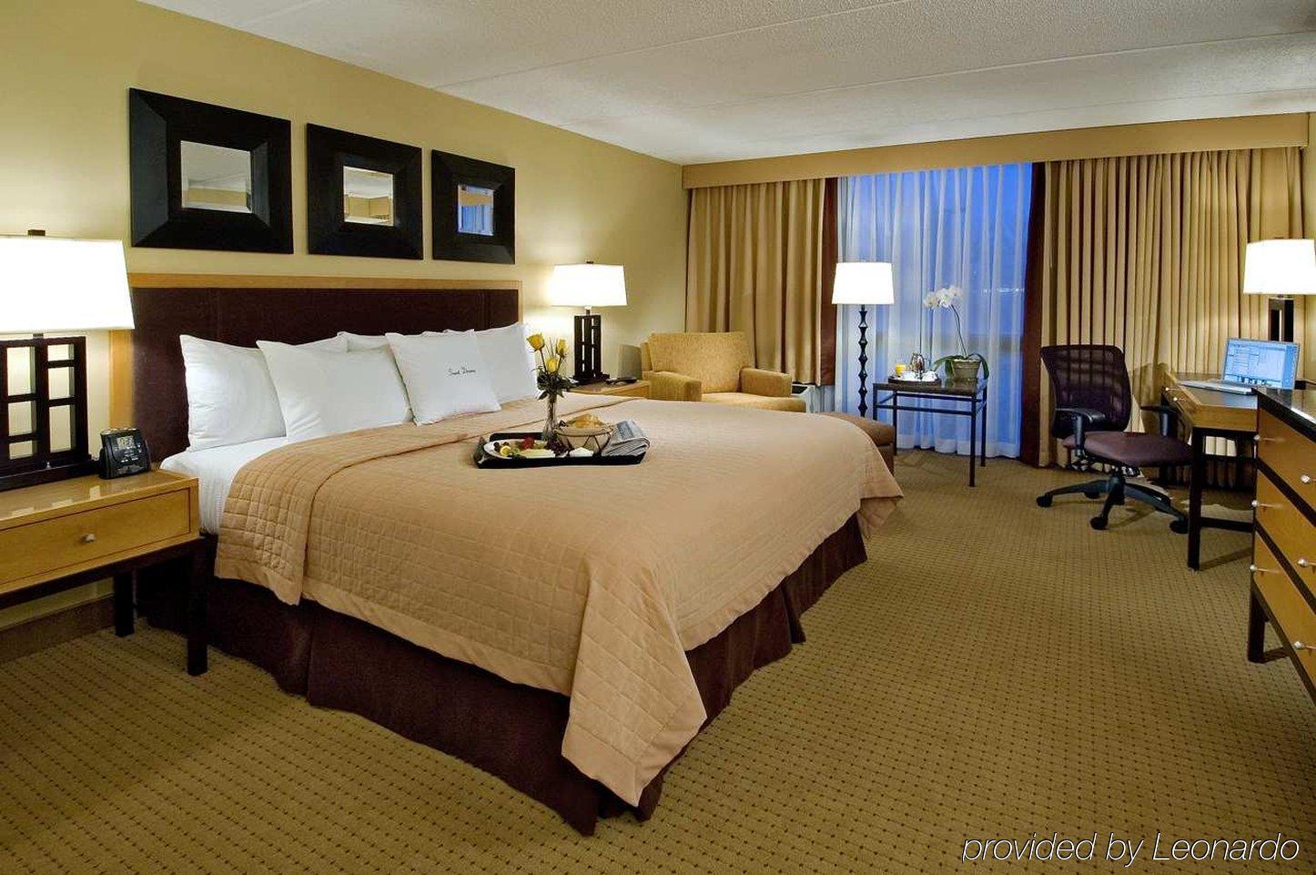 Hotel Doubletree By Hilton Chicago - Arlington Heights Zimmer foto
